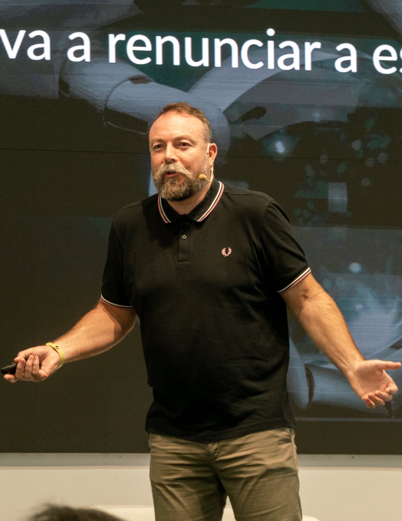 Pedro Bisbal — keynote · go digital